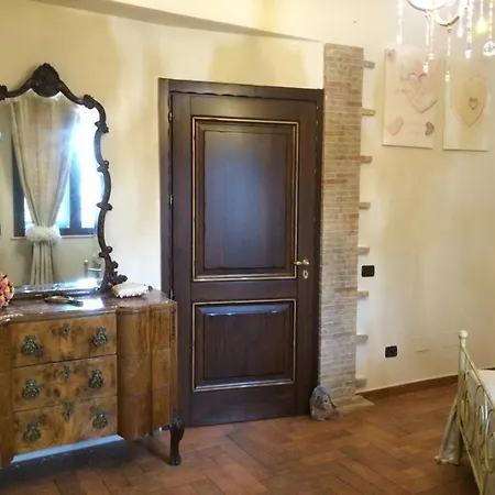 Regina Di Girgenti